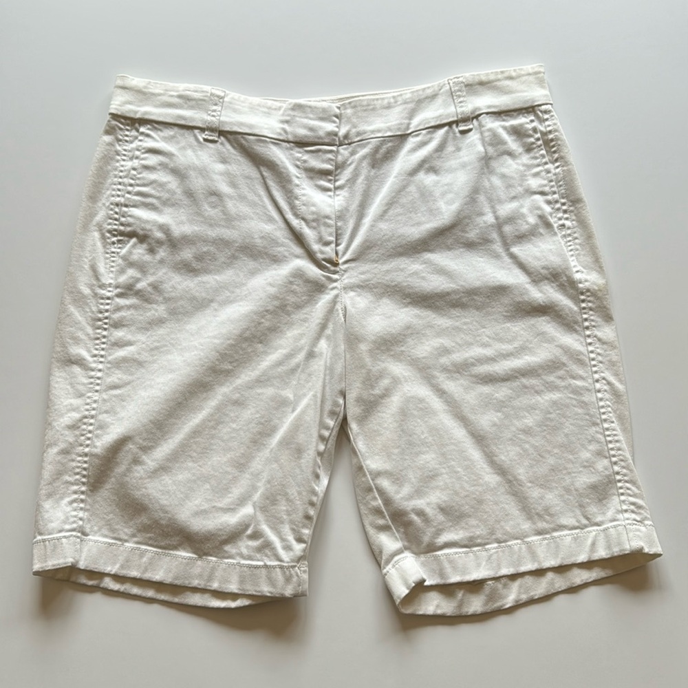 J. Crew 10" Bermuda Stretch Chino Short - Picture 2 of 5